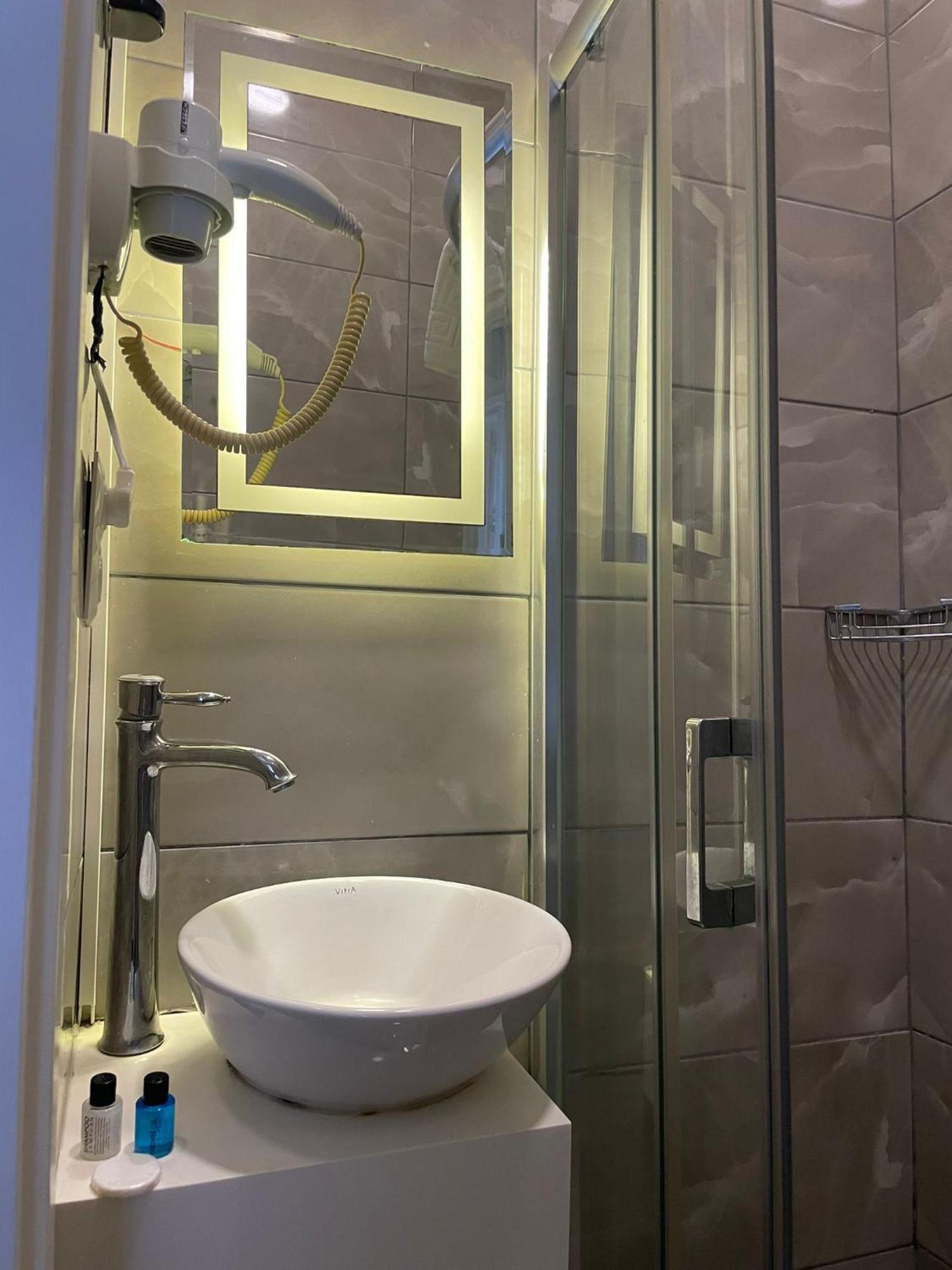 Best Pasaport Pier Otel Kadikoey Stambuł Zewnętrze zdjęcie